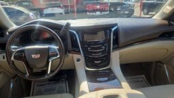 CADILLAC ESCALADE 2017