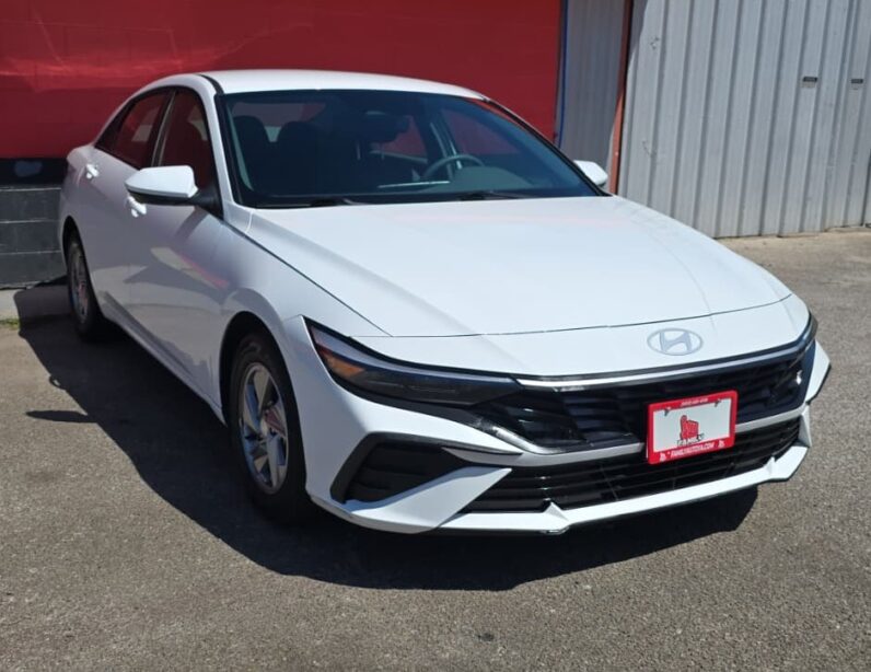 
								HYUNDAI ELANTRA 2026 full									