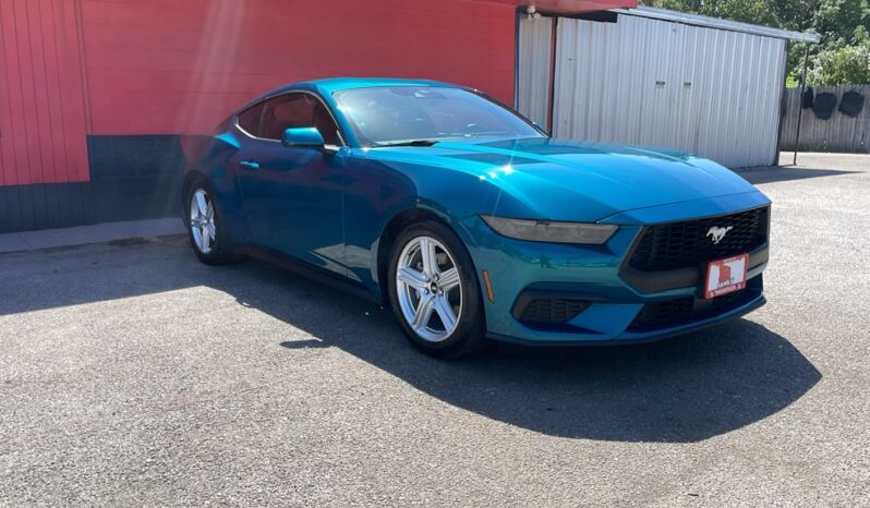 FORD MUSTANG 2026