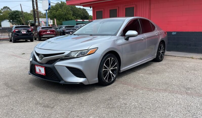 TOYOTA CAMRY 2020