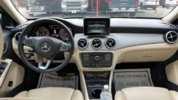 MERCEDES BENZ GLA 250 2017