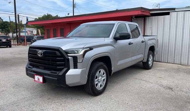 TOYOTA TUNDRA 2025