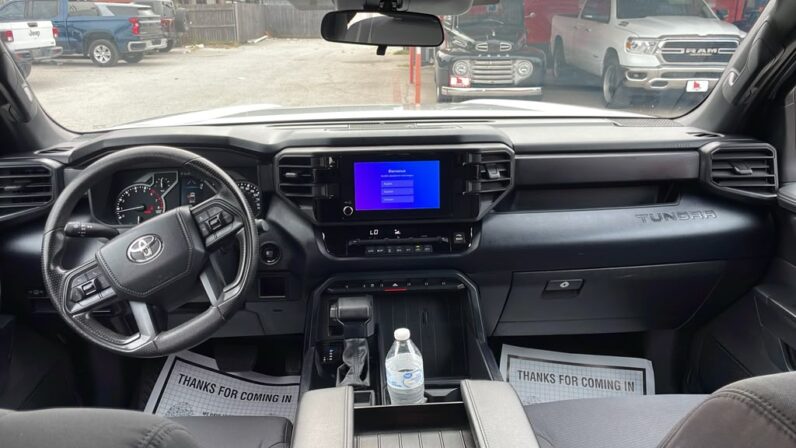 
								TOYOTA TUNDRA 2025 full									