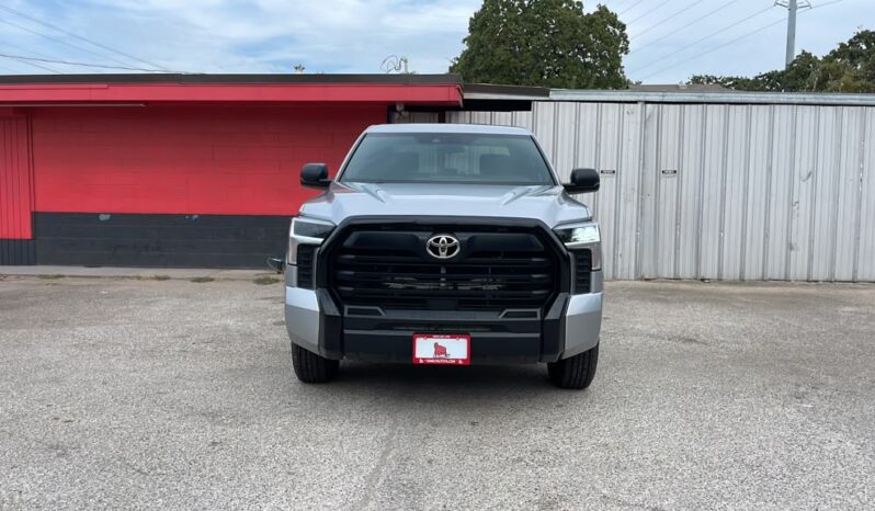 TOYOTA TUNDRA 2025
