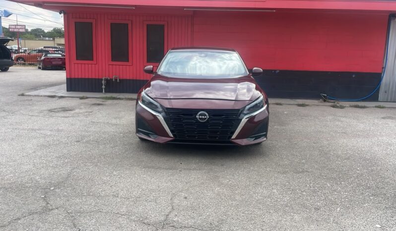 
								NISSAN ALTIMA 2023 full									