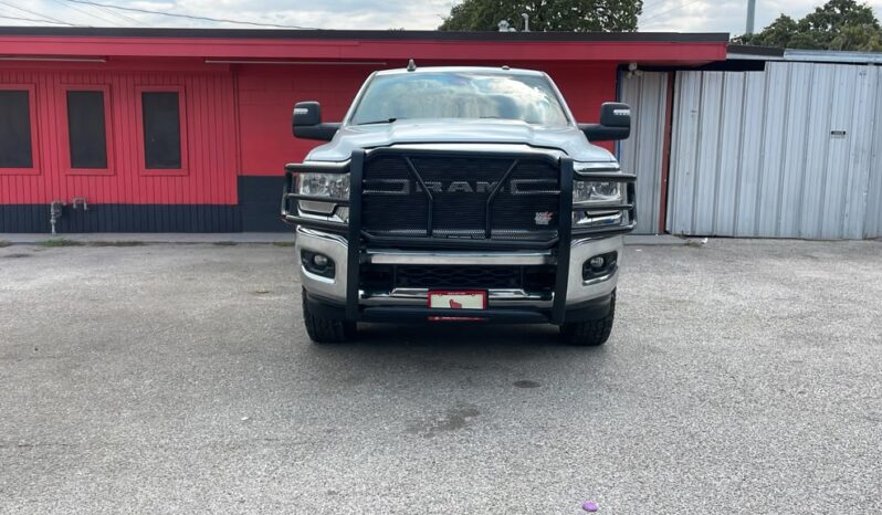 
								DODGE RAM 2500 2024 full									