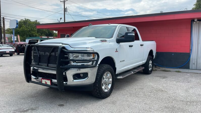 
								DODGE RAM 2500 2024 full									