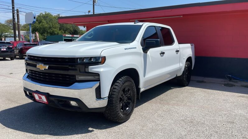
								CHEVROLET SILVERADO 2020 full									