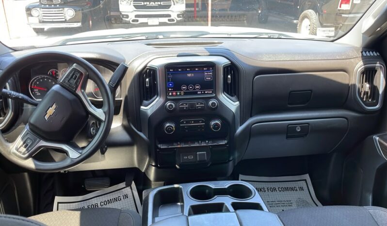 
								CHEVROLET SILVERADO 2020 full									