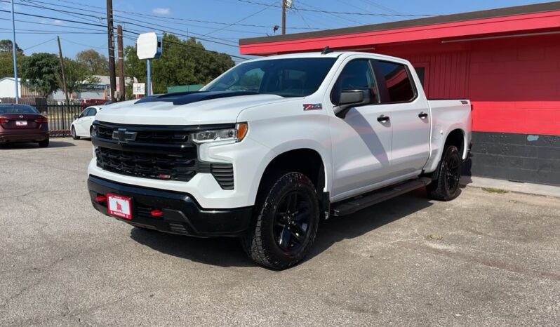 CHEVROLET SILVERADO 2025