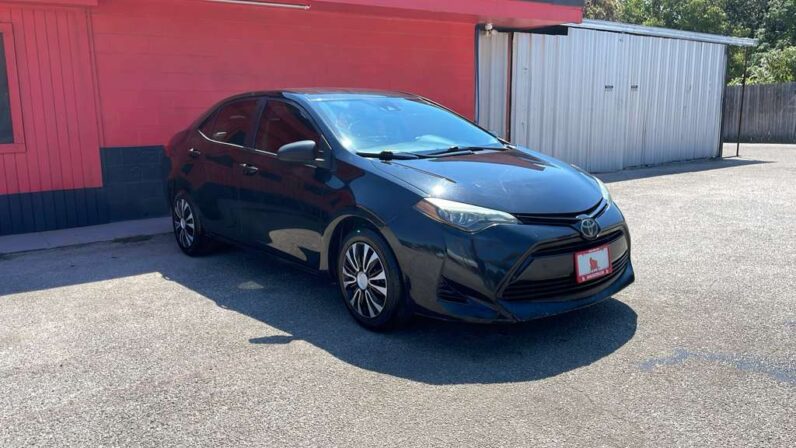 
								TOYOTA COROLLA 2019 full									
