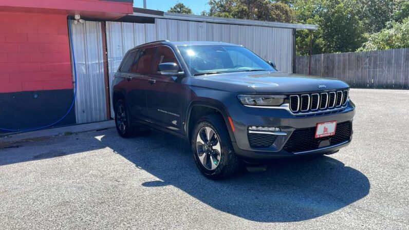 
								JEEP GRAND CHEROKEE 2024 full									