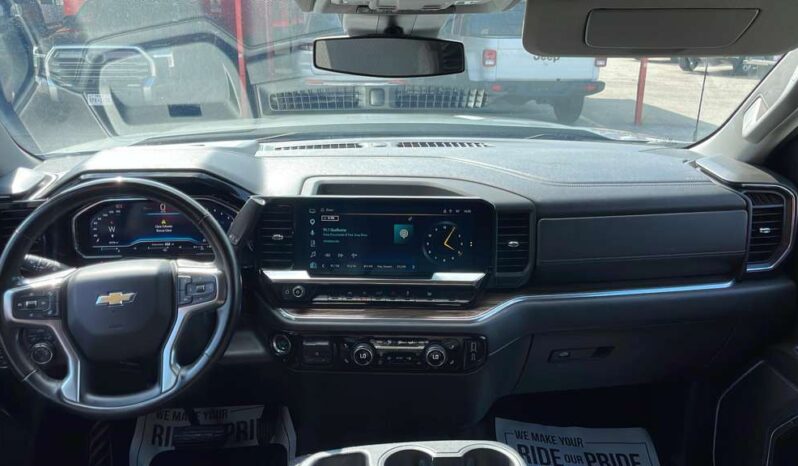 CHEVROLET SILVERADO 2025