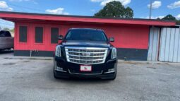 CADILLAC ESCALADE 2017