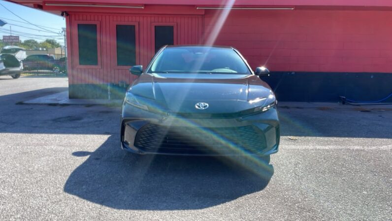 
								TOYOTA CAMRY 2025 full									