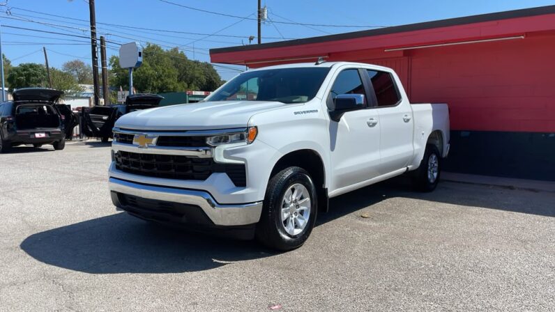 
								CHEVROLET SILVERADO 2025 full									