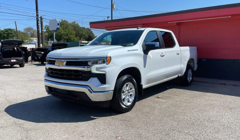 
								CHEVROLET SILVERADO 2025 full									