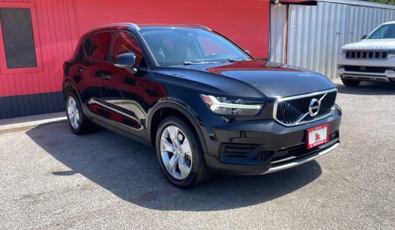 VOLVO XC40 2020