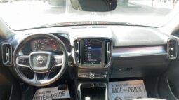 VOLVO XC40 2020