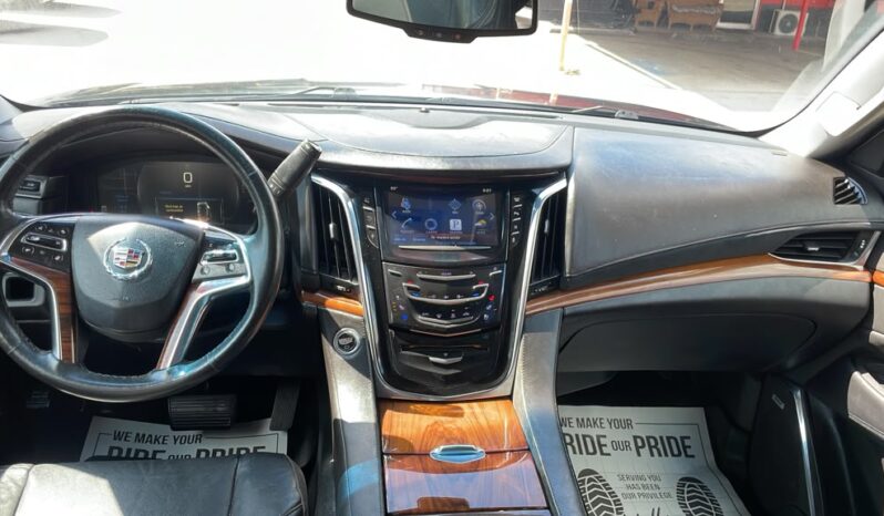 CADILLAC ESCALADE 2015