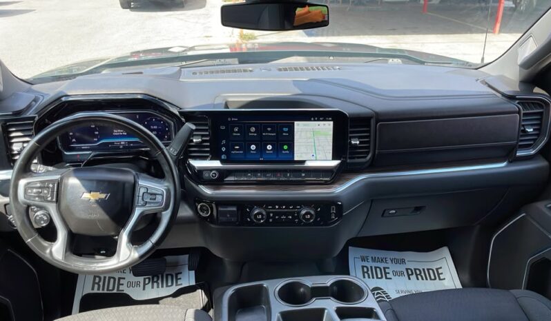 CHEVROLET SILVERADO 2025