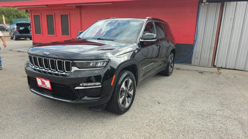 
								JEEP GRAN CHEROKEE 2024 full									