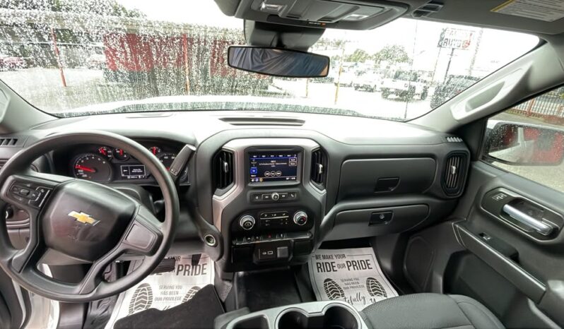
								CHEVROLET SILVERADO 2022 full									