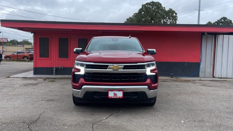 
								CHEVROLET SILVERADO 2023 full									