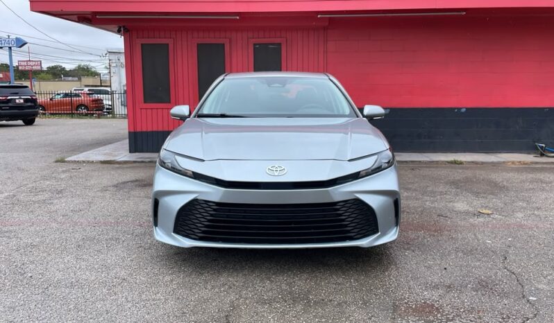 TOYOTA CAMRY 2025