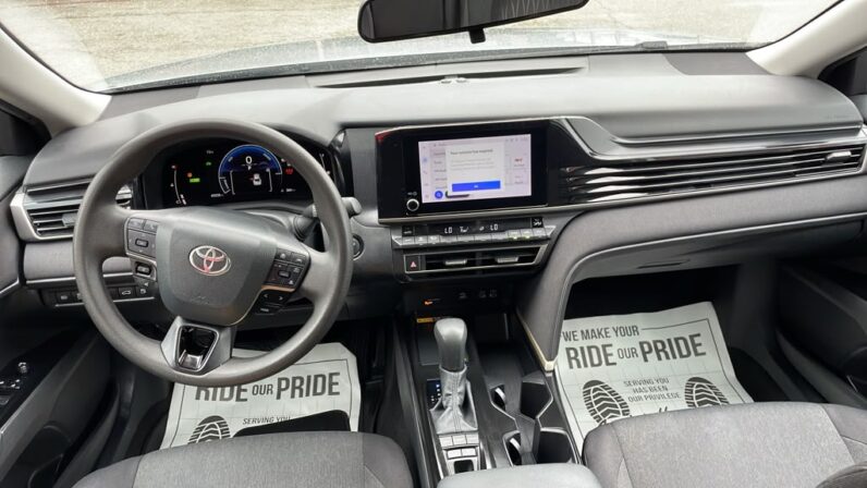 
								TOYOTA CAMRY 2025 full									