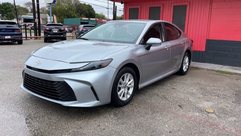 
								TOYOTA CAMRY 2025 full									