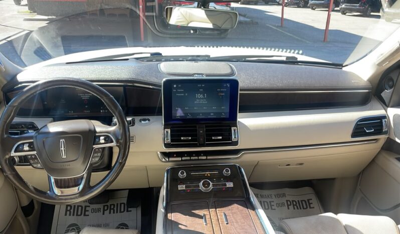 LINCOLN NAVIGATOR 2019