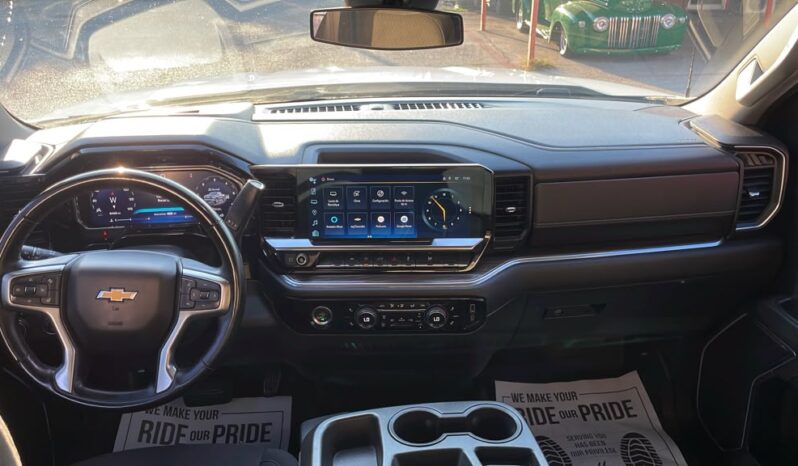 CHEVROLET SILVERADO 2023