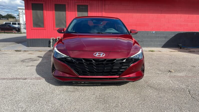 
								HYUNDAI ELANTRA 2023 full									