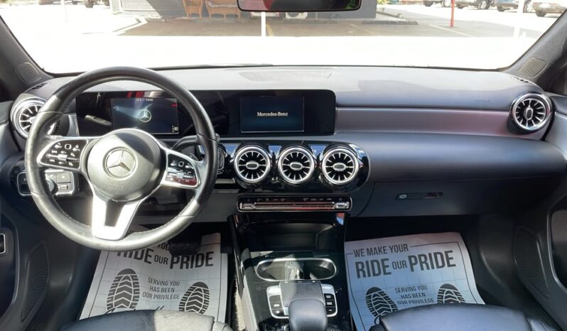MERCEDES BENZ A-CLASS A220