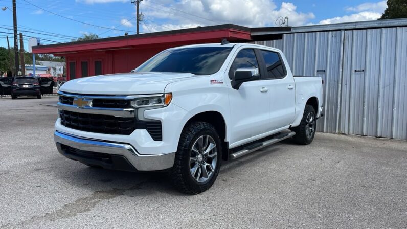 
								CHEVROLET SILVERADO 2024 full									