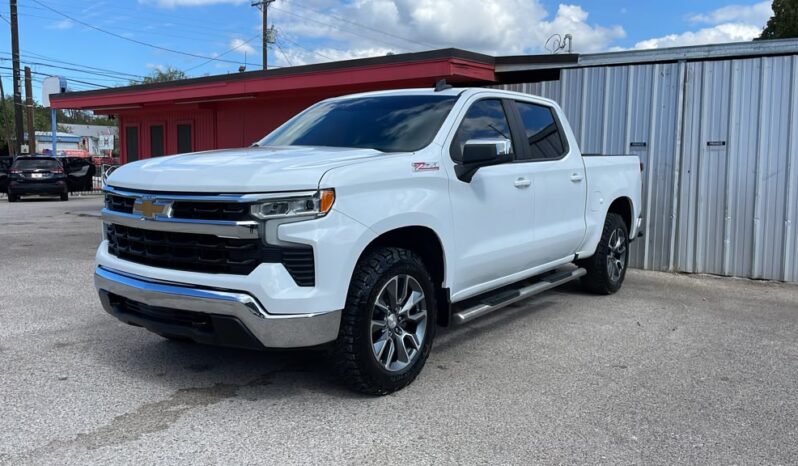 CHEVROLET SILVERADO 2024