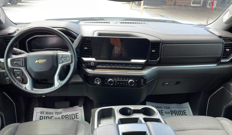 CHEVROLET SILVERADO 2024