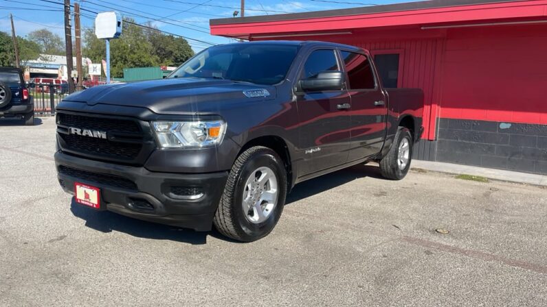 
								DODGE RAM 1500 2019 full									