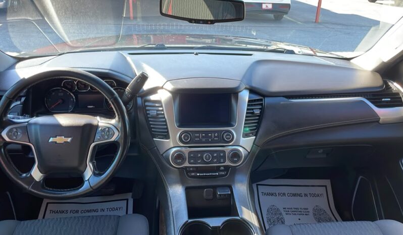 
								CHEVROLET TAHOE 2019 full									