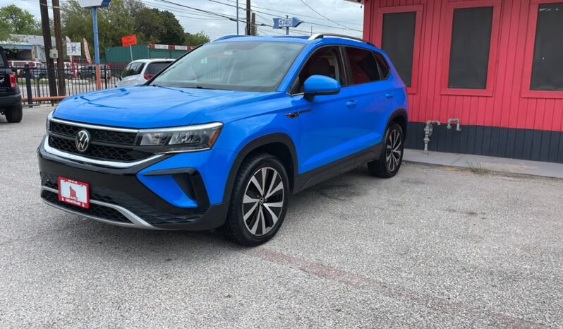 VOLKSWAGEN TAOS 2022