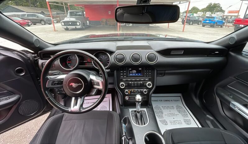 FORD MUSTANG 2018